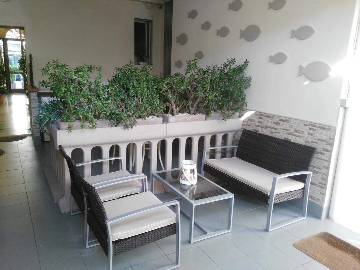 Hotel Ondina Viareggio Esterno foto