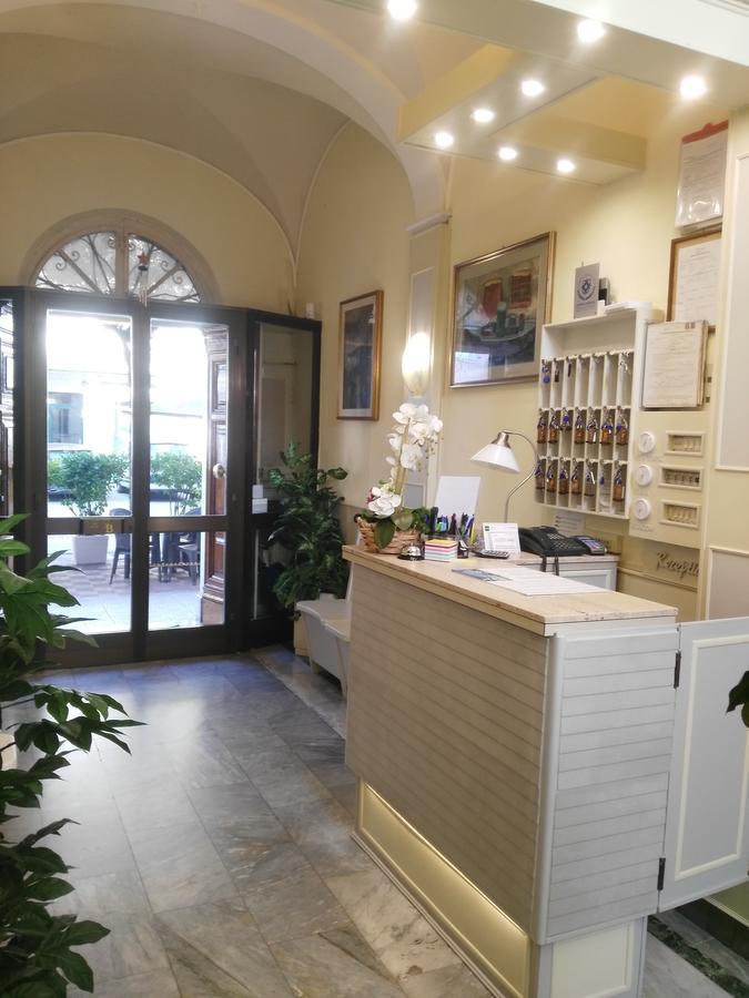 Hotel Ondina Viareggio Esterno foto